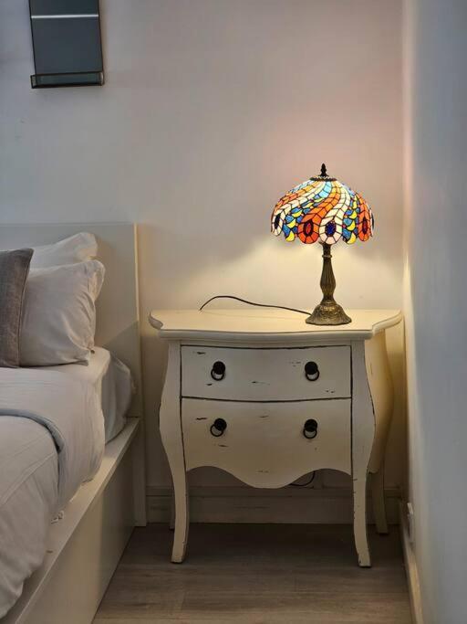 Peaceful And Elegant Apartment London Ngoại thất bức ảnh
